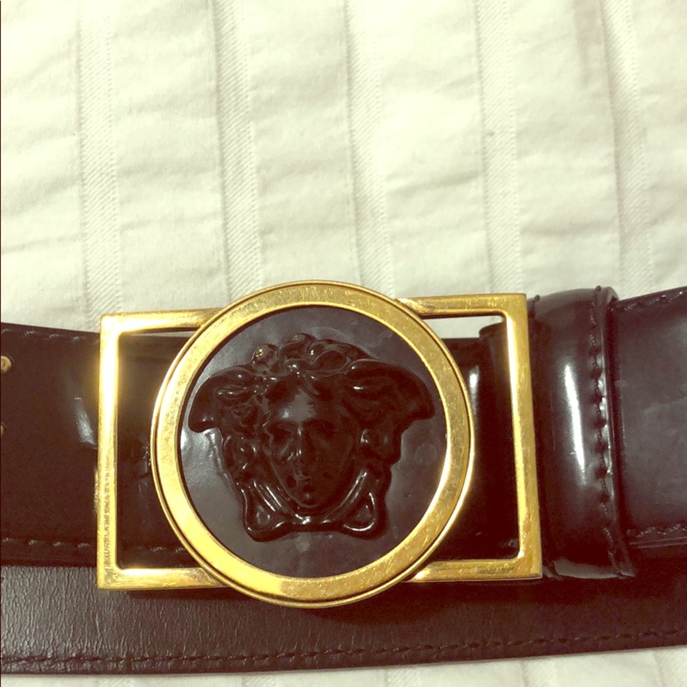 Versace stud belt authentic!!!